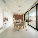 Appartement Bajo De Lujo Jardin Y Jacuzzi *